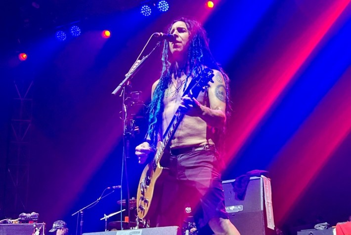 NOFX guitarist Eric Melvin playing live in San Pedro.